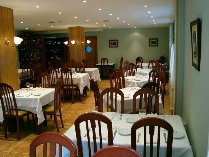 Hotel Guineu Pas De La Casa Bagian luar foto