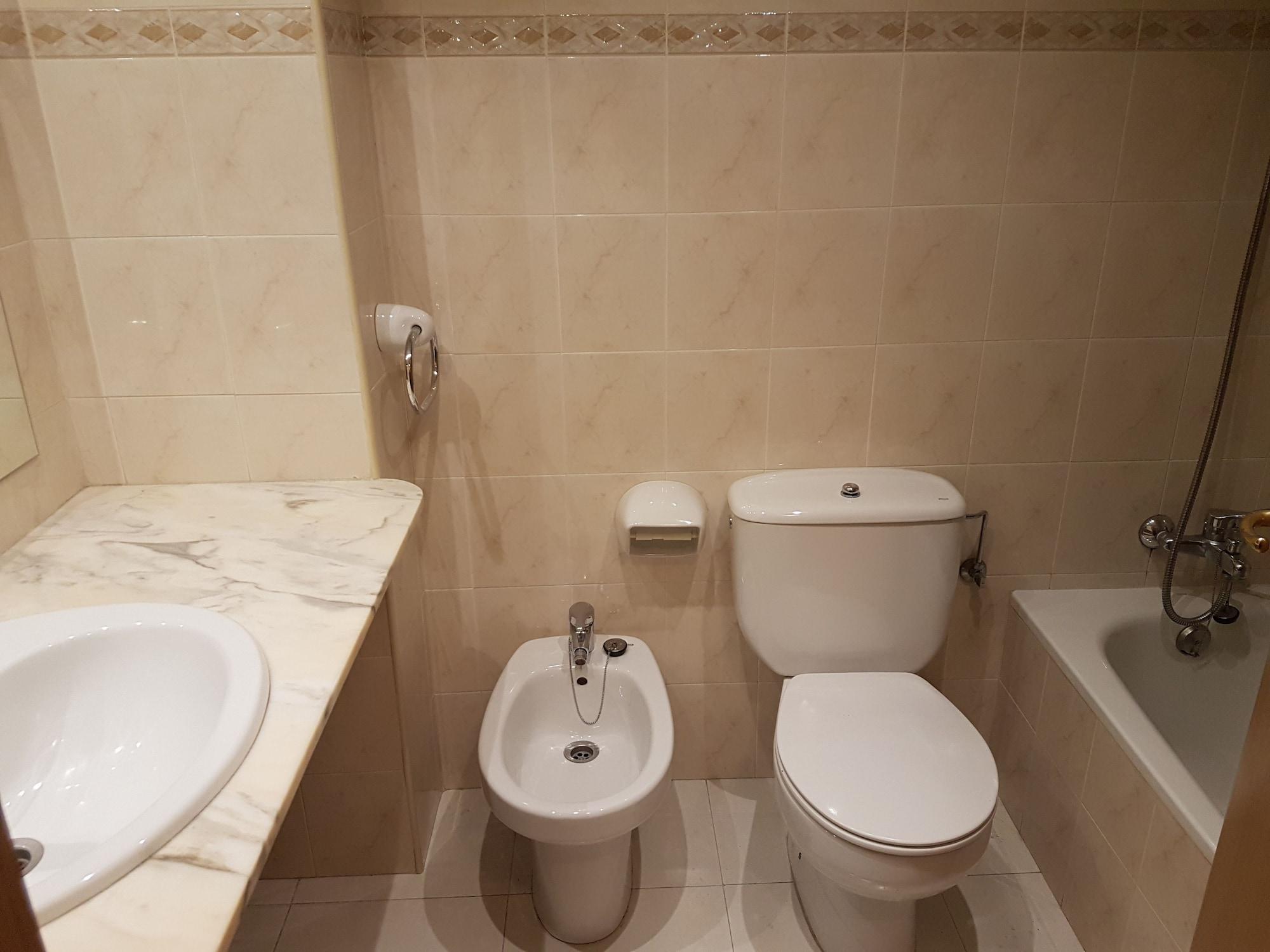Hotel Guineu Pas De La Casa Bagian luar foto