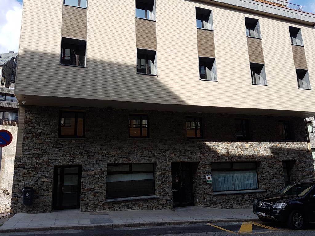 Hotel Guineu Pas De La Casa Bagian luar foto