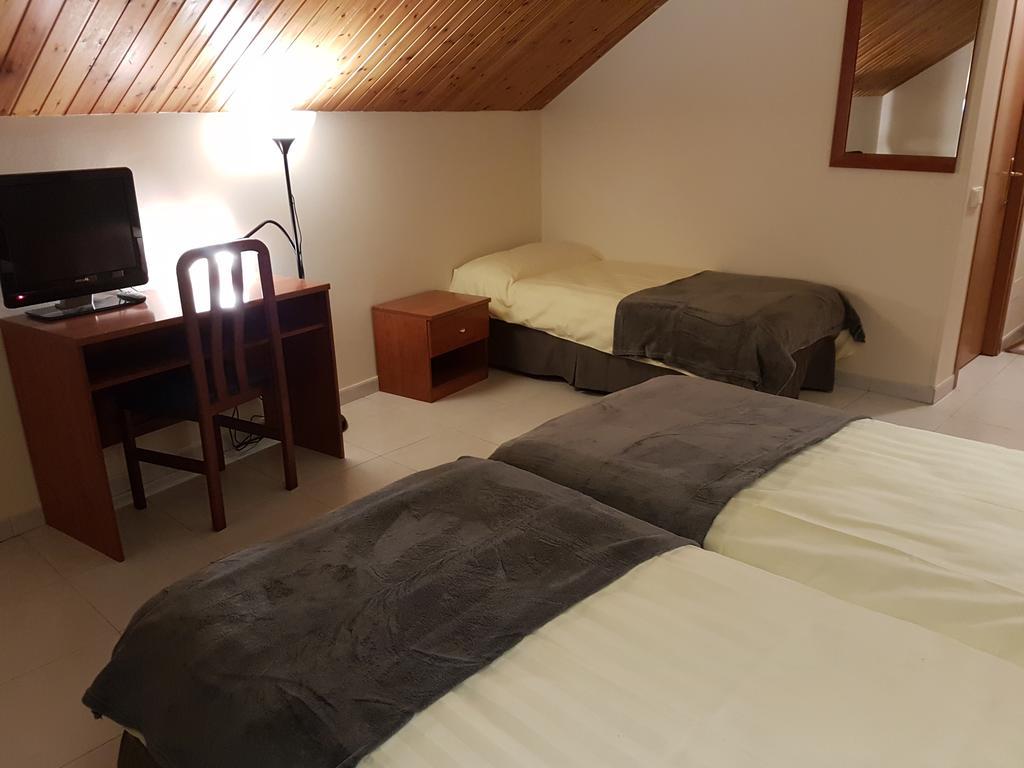 Hotel Guineu Pas De La Casa Bagian luar foto